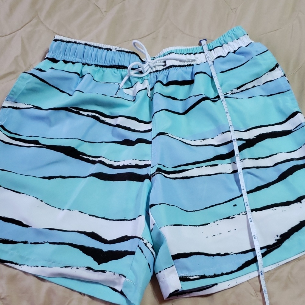 Swimming shorts